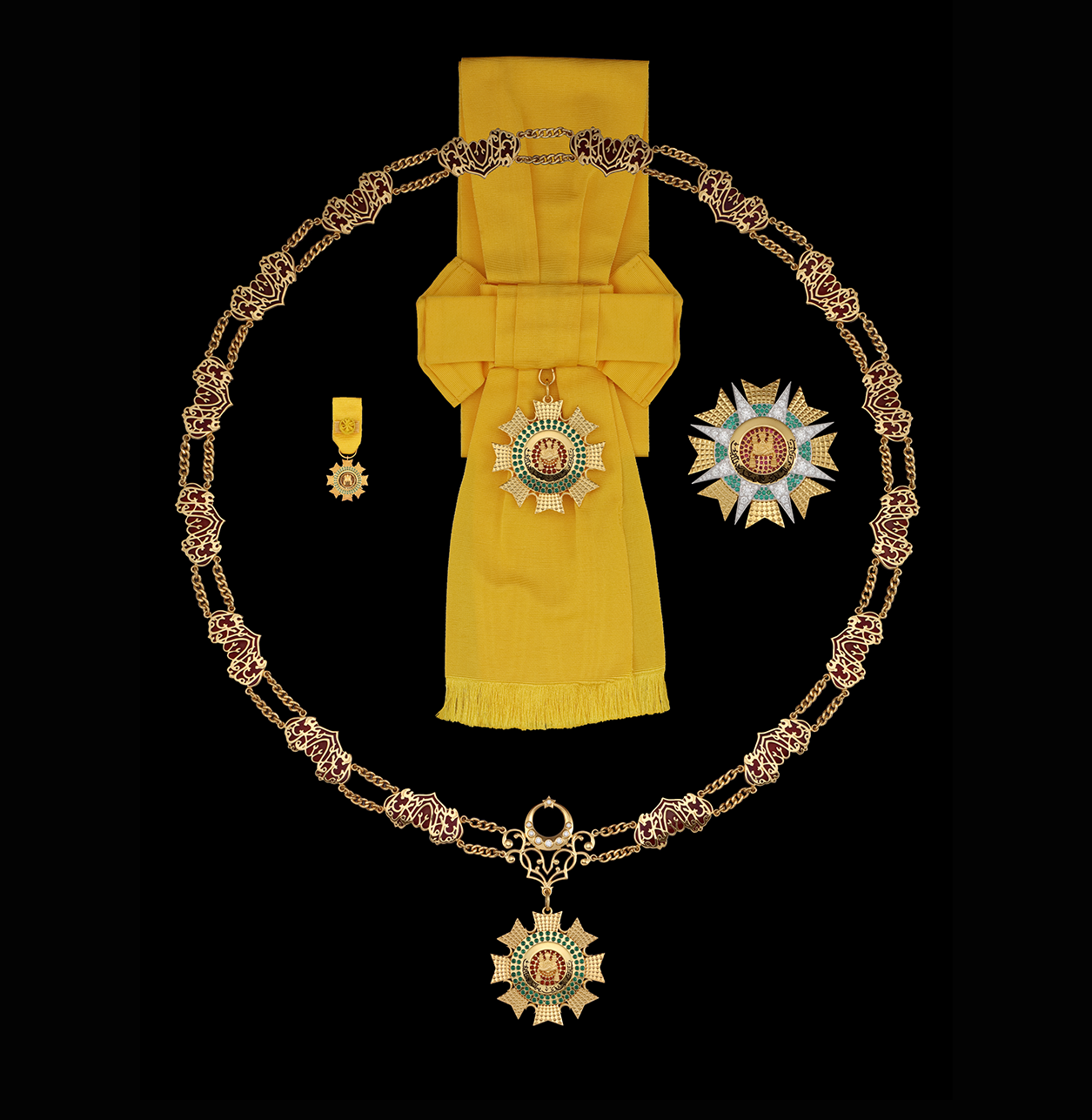 Royal Family Order of the Crown of Brunei